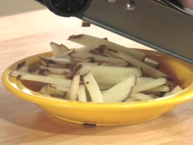Pro Stainless Steel Mandoline Slicer with Bonus Food Pusher / Receptacle - image 5 from the video